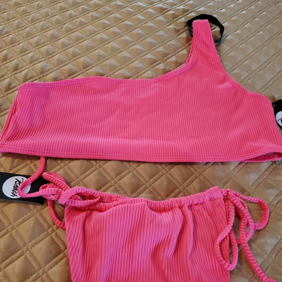 NWT Beach Boohoo Ribbed Itsy Bitsy Pink Bikini, Size 10 - Picture 3 of 13